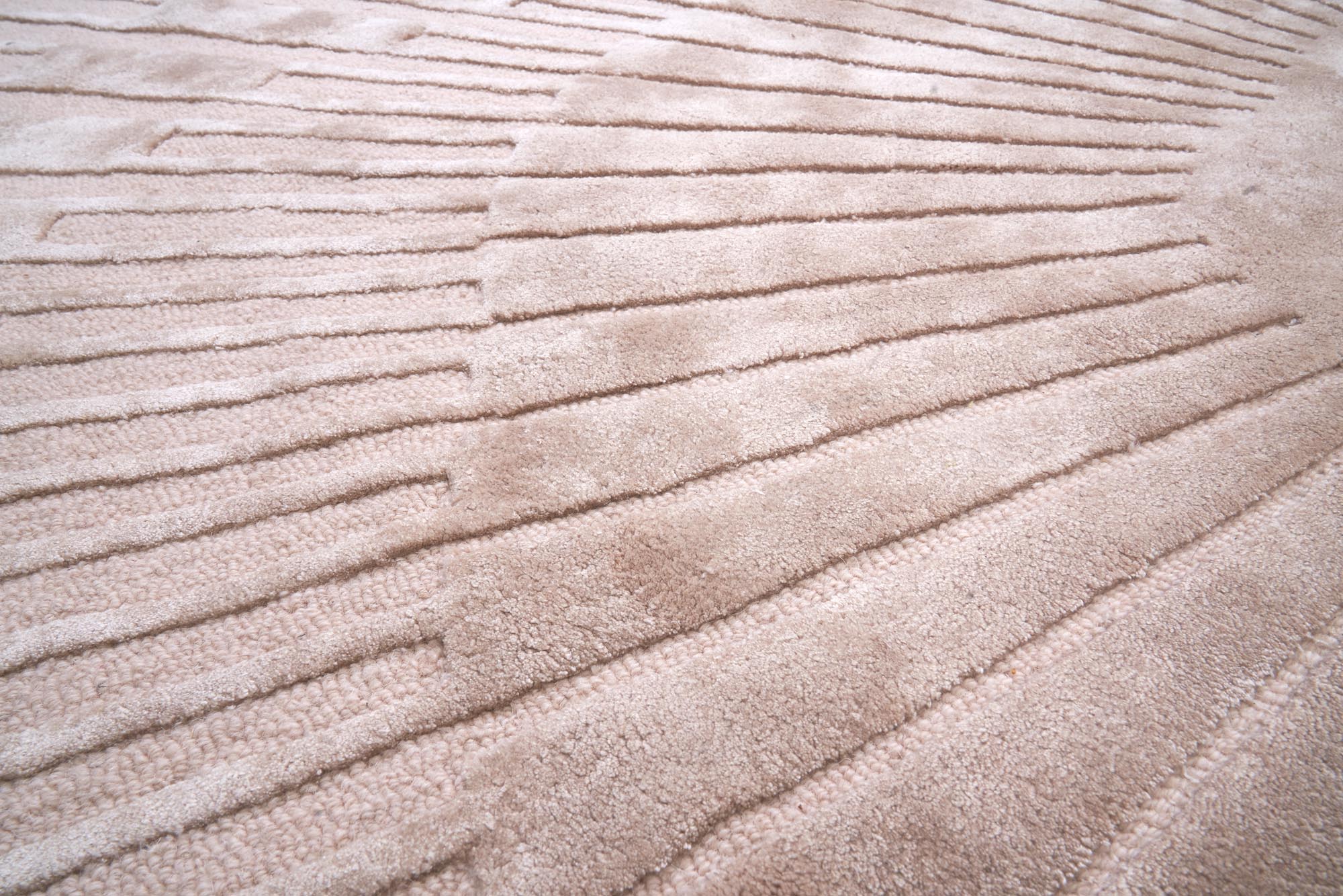 CARPET DECOR RADIUS BEIGE BadlyBitten