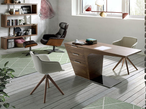 Designer Schreibtisch aus Nussbaumholz mit verchromtem Stahlgestell und 3 Schubladen